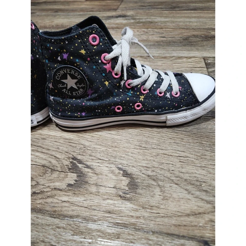 Converse Girls Chuck Taylor All Star JUNIOR sz 2 Space Harmony Sneakers 665113F
